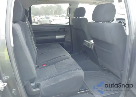 2013 Toyota Tundra Grade 5.7L V8 z USA, uszkodzony, nr VIN 5TFDW5F13DX274822